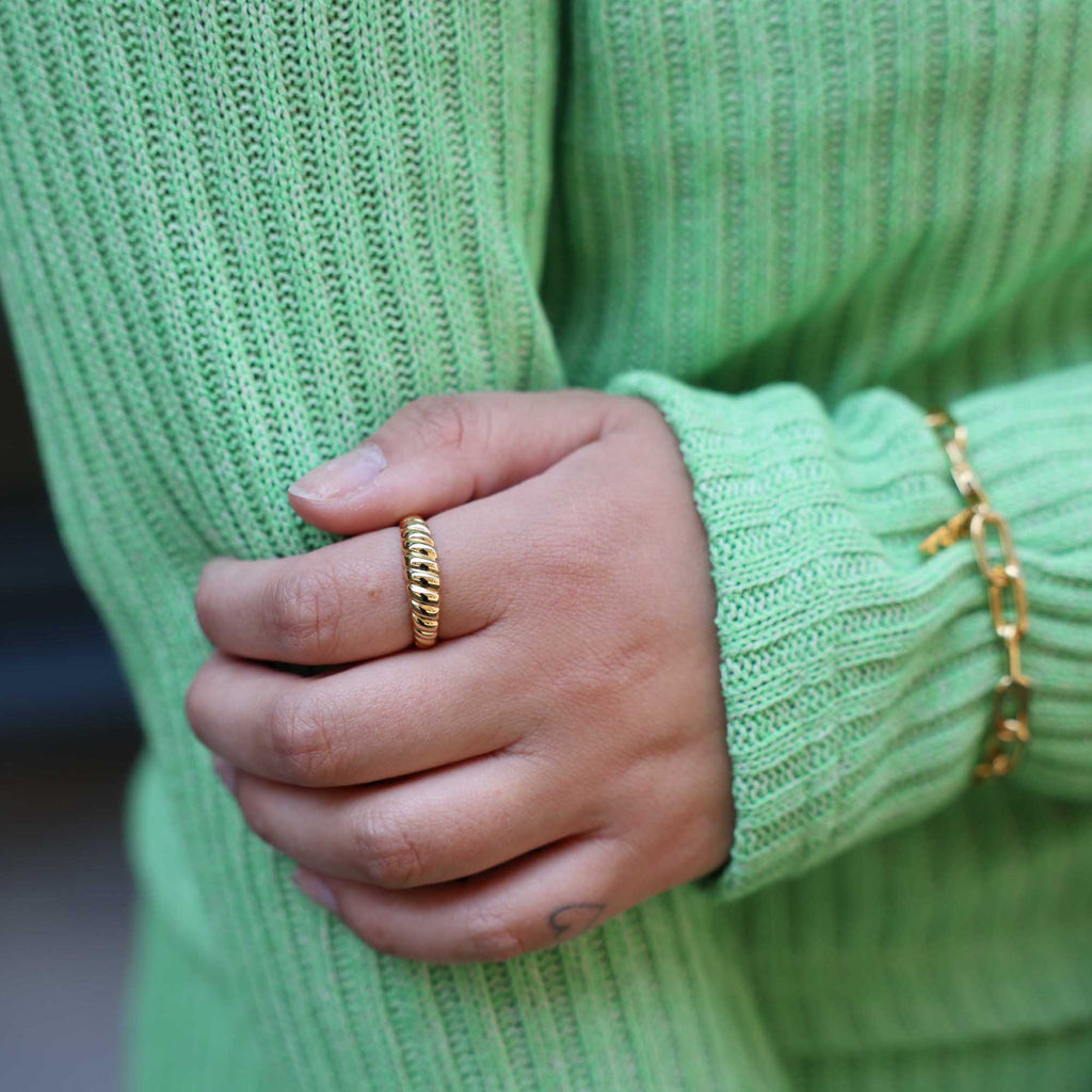 streetstyle-croissant-ring